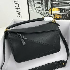 Picture of Loewe Lady Handbags _SKUfw156039064fw